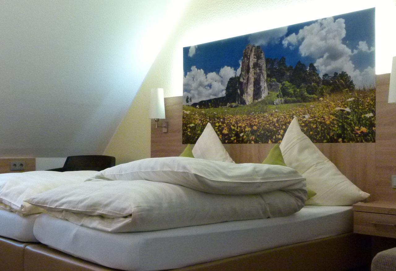 Hotel-Gasthof Zur Sonne Pappenheim Kültér fotó