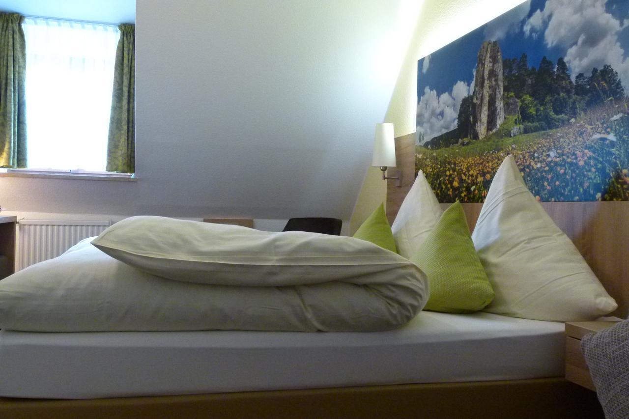 Hotel-Gasthof Zur Sonne Pappenheim Kültér fotó